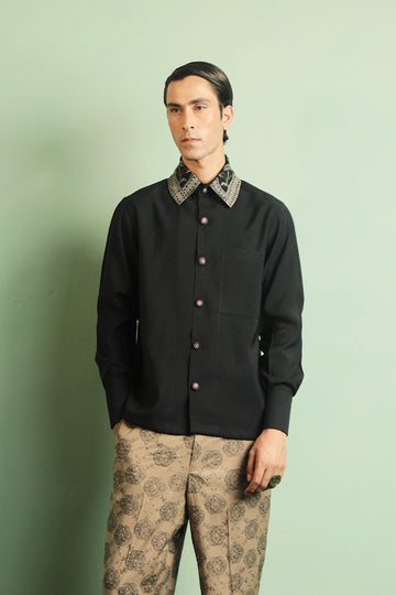 "Kyla" Embroidered Collar Shirt (Men)